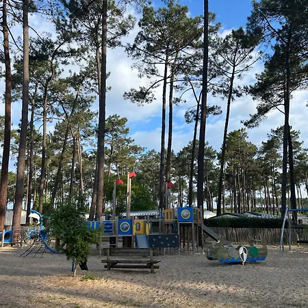 Prix Degressif - 4-6 Personnes Aux Dunes De Contis (adults Only) Campsite Saint-Julien-en-Born