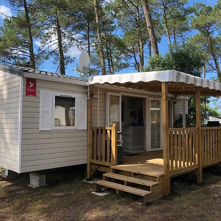 Campsite Prix Degressif - 4-6 Personnes Aux Dunes De Contis (adults Only) Saint-Julien-en-Born